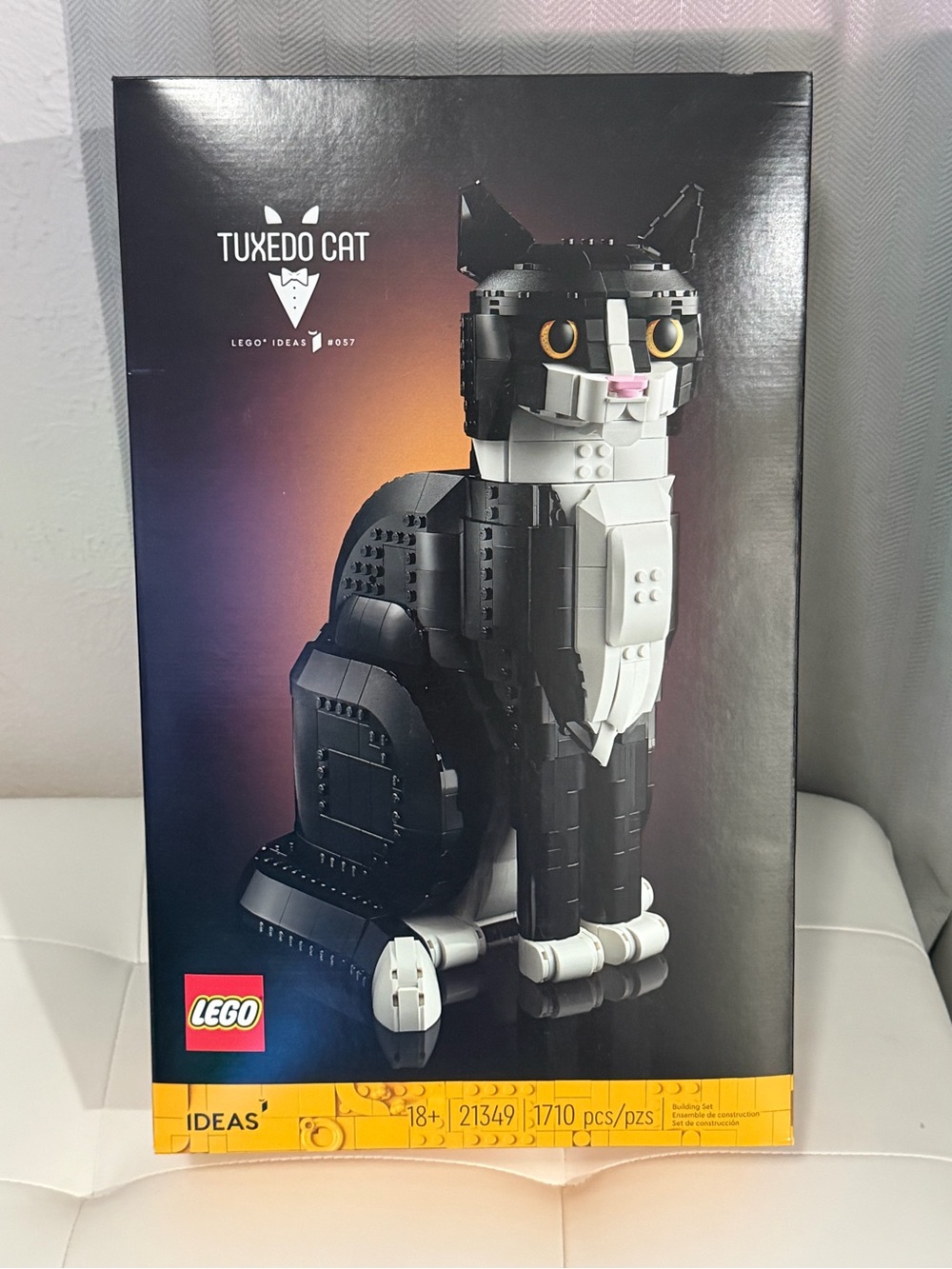 Lego Tuxedo Cat Model Kit - Black, White, Pink, Yellow